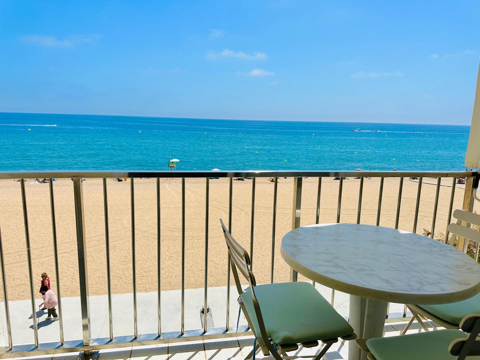 Investingspain Studio Beach Paradise Front Sea Views Swimming Pool Platja d'Aro Esterno foto